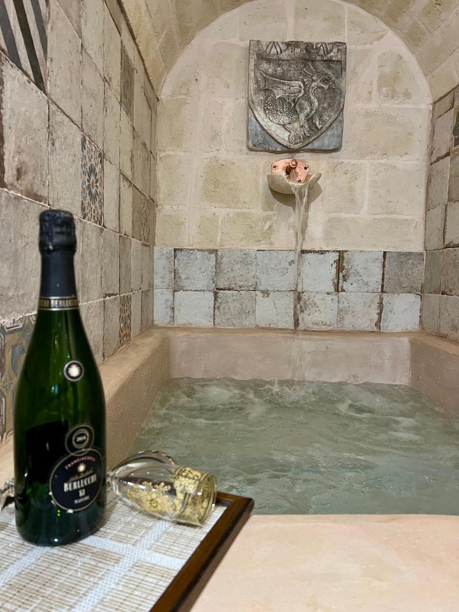 I Trulli Del Tupparello Bed & Breakfast Fasano Exterior photo